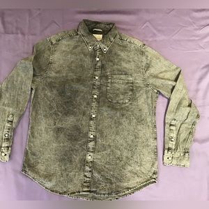 American Eagle denim shirt